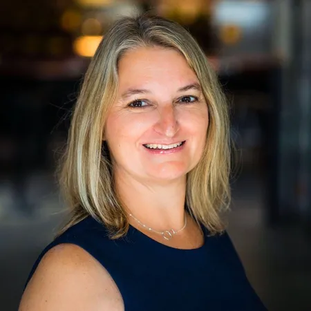 Portrait of Shannon Pastizzo